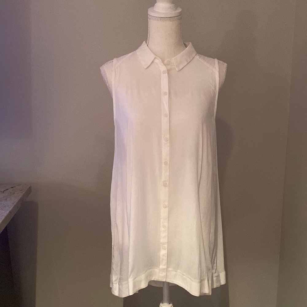 Women’s Elegant White Tunic by Lush